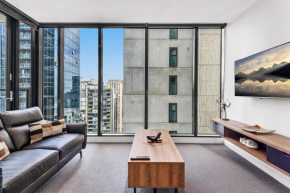 Contemporary 1-Bed Apartment with Pool and Gym